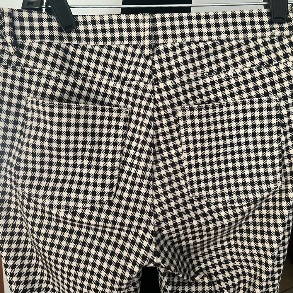 Uniqlo Black and White Checkered Pull on  Pants. Sz S